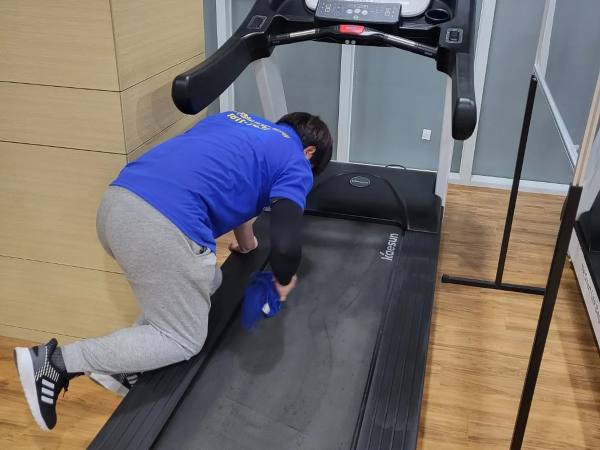 함안군 법수면 피트니스 라커 검사실 위생청소 사례 - 행진크린