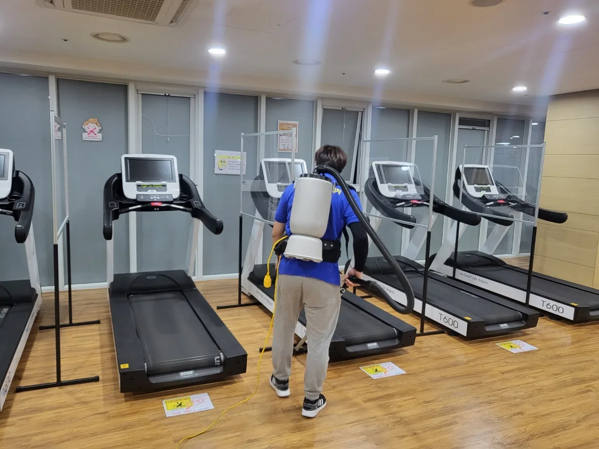 함안군 칠서면 헬스장 탕비실 직원 휴게공간 위생청소 사례 - 행진크린